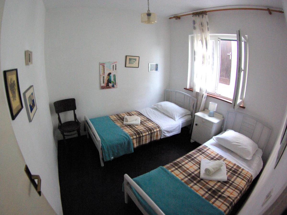 Apartments Podatok 4 Primošten Esterno foto